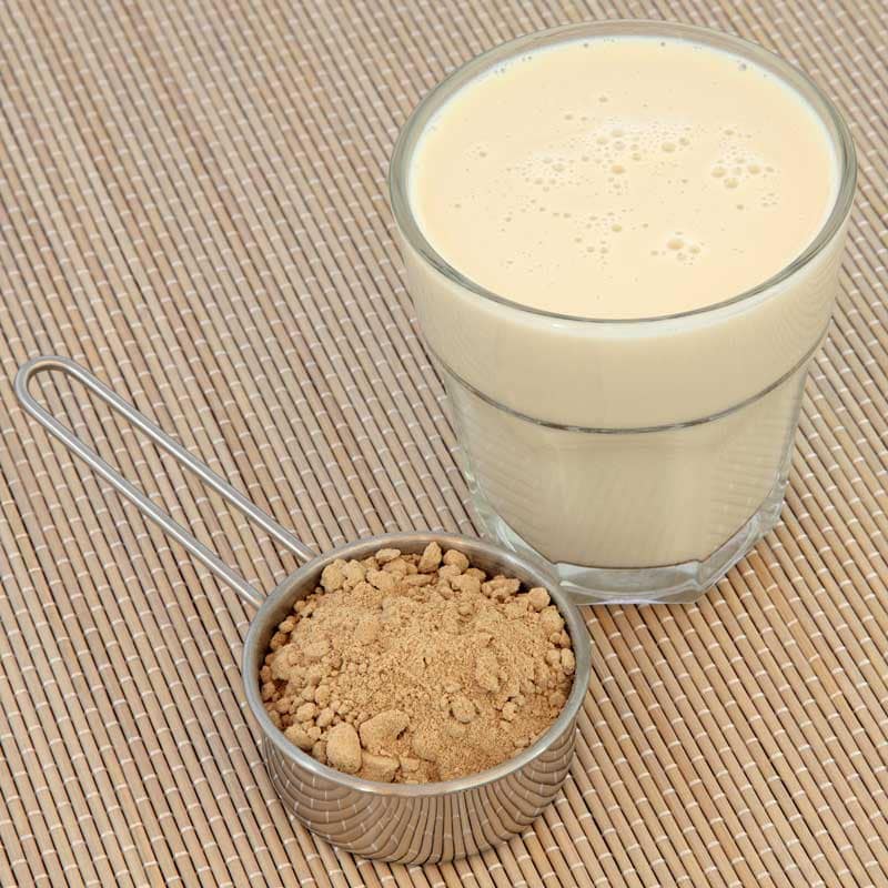 Maca powder in smoothie