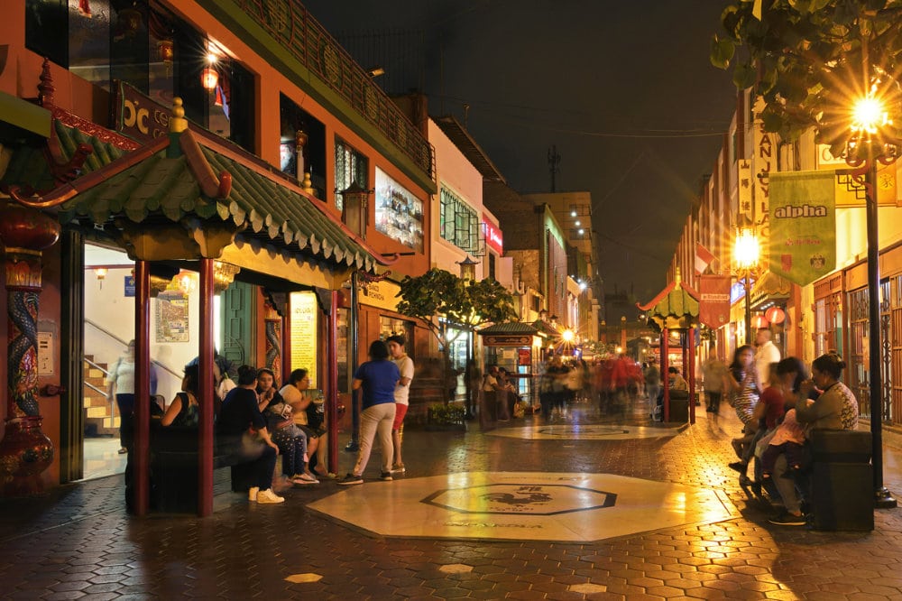 Calle Capon, Lima, by night