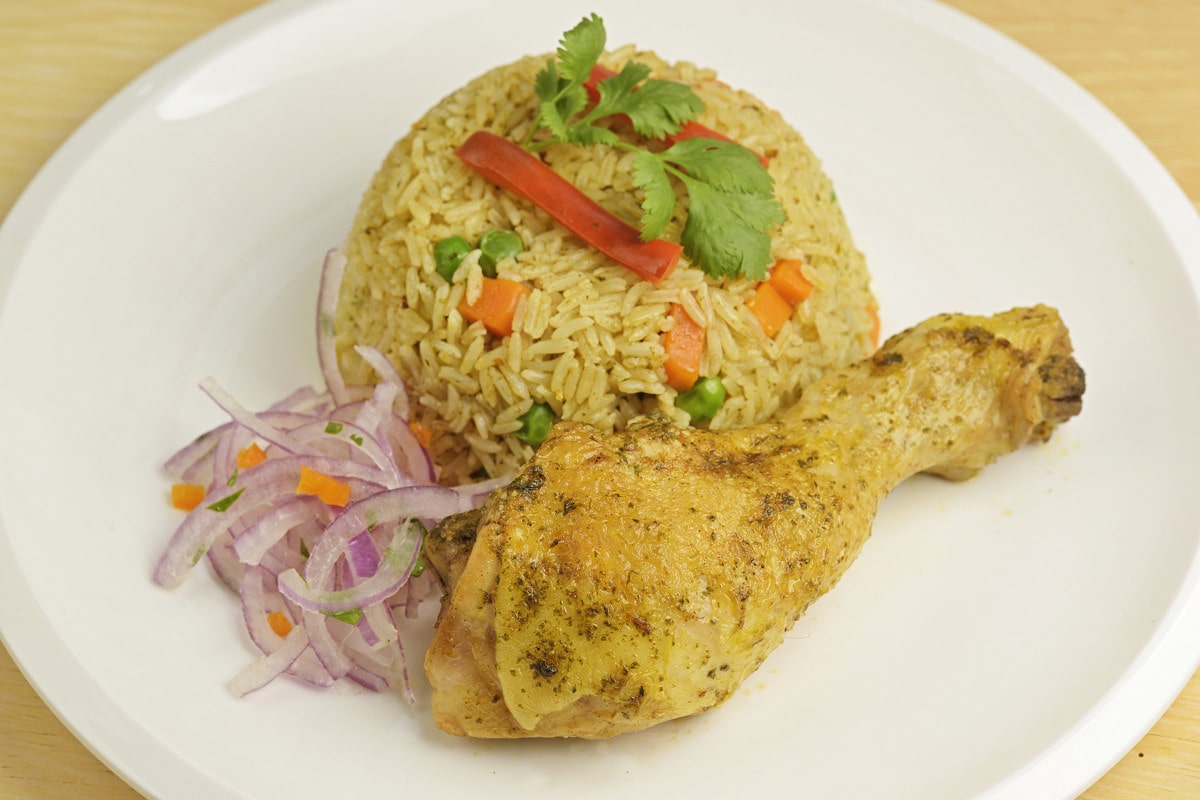 Arroz Con Pollo Peruano: Peruvian Rice With Chicken - Eat Peru