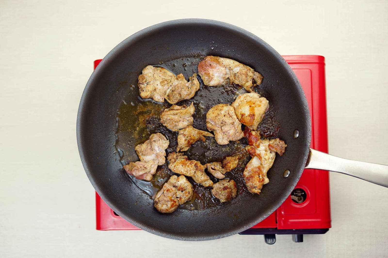 step 4 fry chicken for pepian de choclo chicken stew