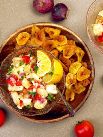 Peruvian scallop ceviche with fried plantains